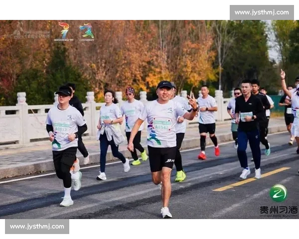 500 人湖畔开跑！2025 济南高新区彩虹湖健康跑燃动金秋