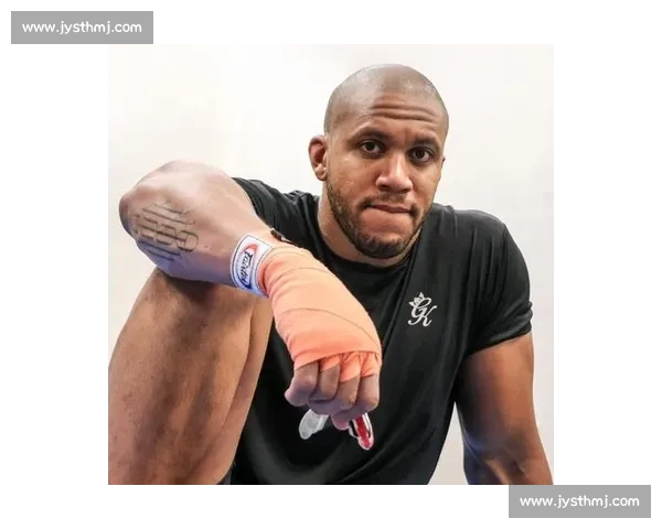 UFC321 惊魂时刻：盖恩戳眼致冠军战无结果